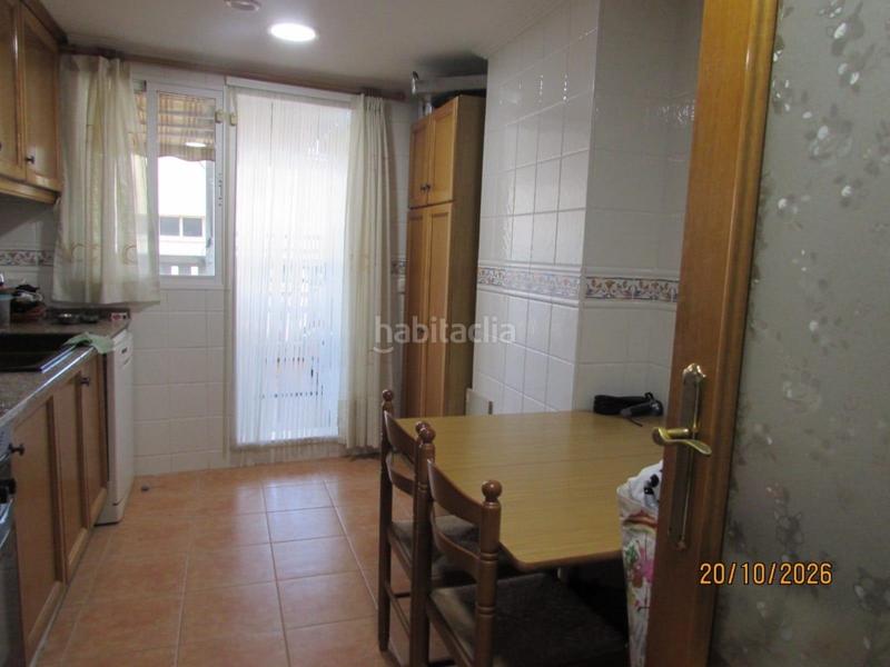 Foto cafe11f5-b0ef-4862-8309-edfaab1d2313. Penthouse with parking in Centro Ciudad Paterna