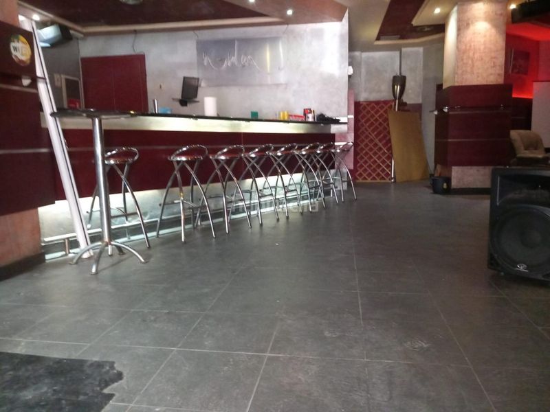 Foto a24f33c5-04f7-471b-b346-cf835c76efbb. Local comercial a Tavernes Blanques