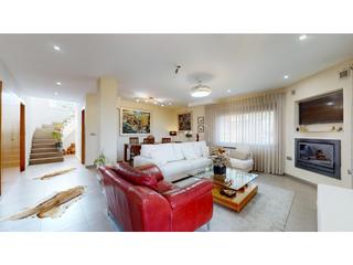 Haus in Riba - roja de Túria. Casa independiente en ribarroja . urb. valencia la vella