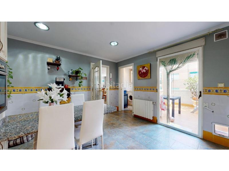 Foto 213dcf40-4300-412a-85a8-4f66d2eecb1f. Reihenhaus in El Alborgí Paterna