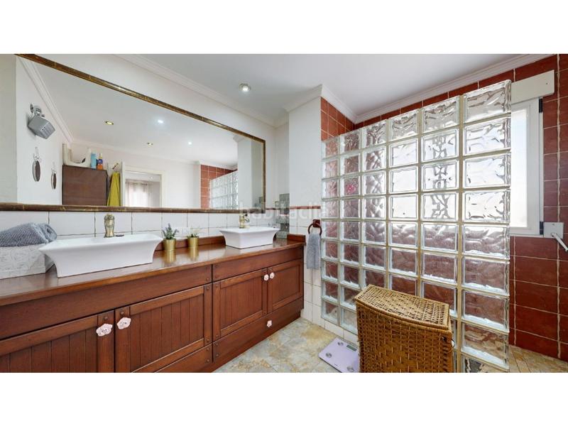 Foto 3f8c645c-bd90-40dd-9472-bef3ca218b5c. Reihenhaus in El Alborgí Paterna