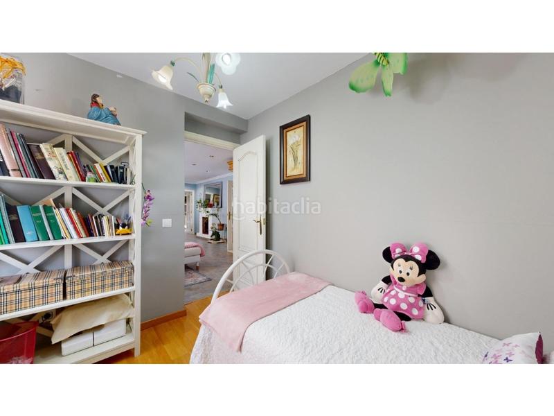 Foto 68dd9eff-8ad7-4f24-8bce-c45a1f59bf46. Reihenhaus in El Alborgí Paterna