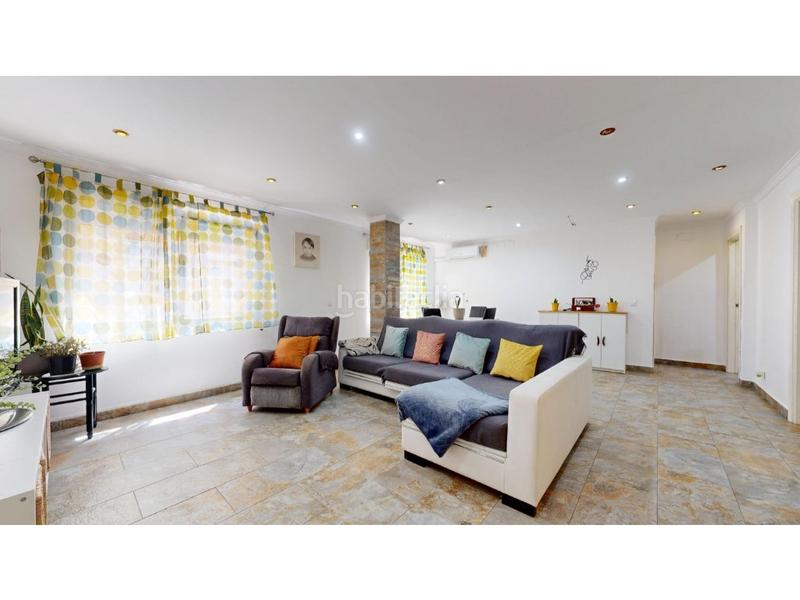 Foto 6d3a8c9c-4e42-4db9-9993-7b67e4968c25. Reihenhaus in El Alborgí Paterna