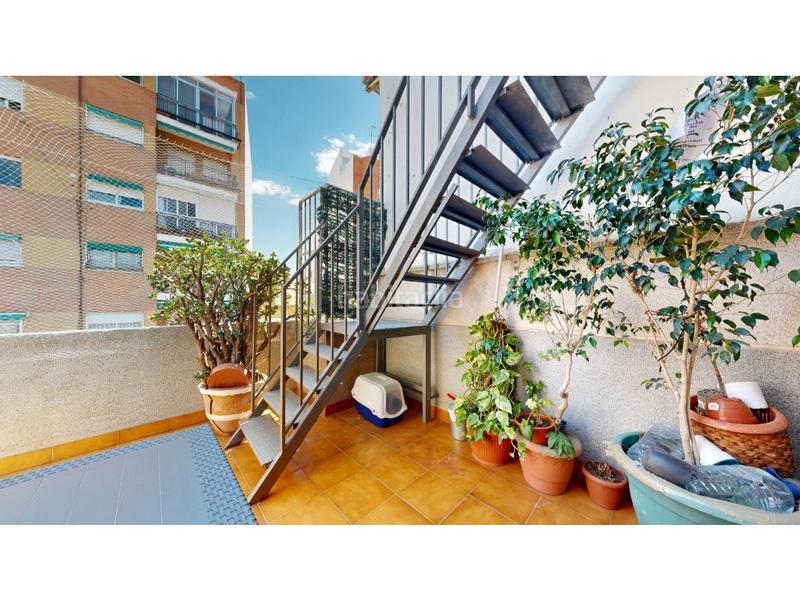 Foto 9739a824-edd8-4920-bd60-0523d190af37. Reihenhaus in El Alborgí Paterna