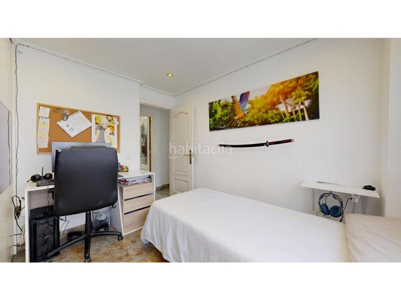 Foto f7cca881-f8d0-4666-9ab0-77a96ec08021. Reihenhaus in El Alborgí Paterna