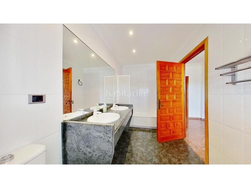 Foto 1ec1e5f7-3bd7-4ecb-aba0-0a80903f8c8b. Chalet avec chauffage piscine dans Benifairó de les Valls