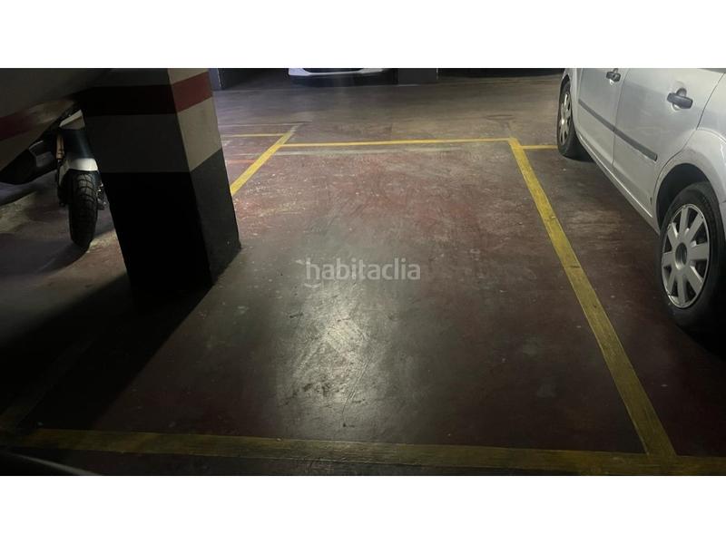 Foto 59dcb6c6-19c1-4a3d-905a-049f193780bd. Parking voiture dans Arrancapins Valencia