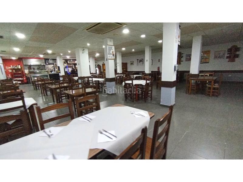 Foto 07aa448b-22e4-4249-9d55-603e7472211f. Traspaso local comercial gran barrestaurante con terraza una joya hostelera en Valencia