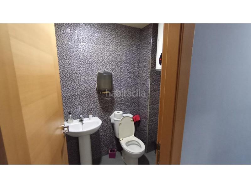 Foto a257c317-4f59-4758-b79d-0817c46bc73d. Traspaso local comercial gran barrestaurante con terraza una joya hostelera en Valencia