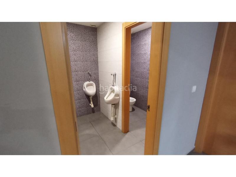 Foto 331128d7-d89e-4926-b06a-39f5e5da6be7. Umzug geschäftsraum in L´Illa Perduda Valencia