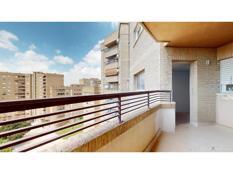 Foto 7db17ede-3c56-4c18-8dd7-dfb8c5660e85. Appartement dans Barrio de la Luz Xirivella