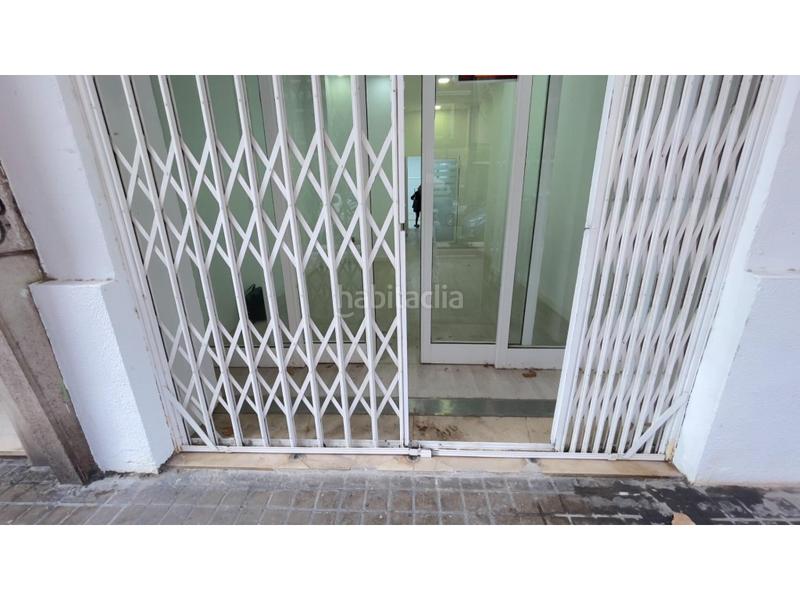 Foto b98dc100-0d3a-42f4-bf29-cef7ccc04d39. Business premise in Arrancapins Valencia