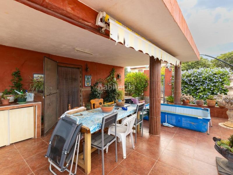 Foto 0ed4b366-1f8e-4955-86a4-c3064ec9fa88. Chalet avec parking dans Cheste