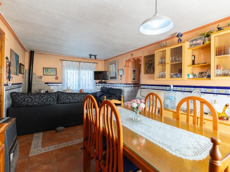 Foto 427770f5-7e45-463d-863f-6f8e57dc7e7d. Chalet avec parking dans Cheste