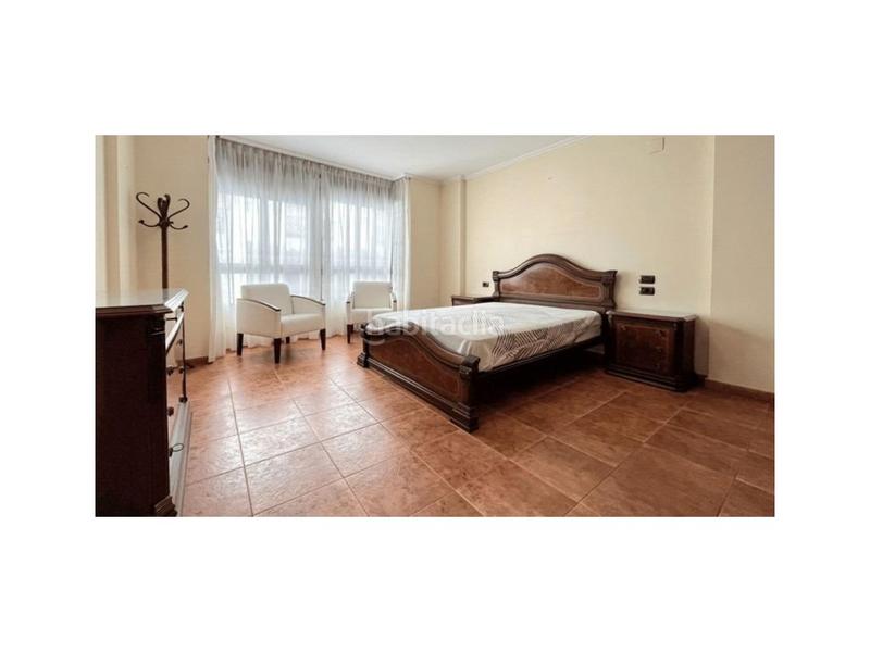 Foto f83b9690-d329-4763-991a-15630cf5cf16. Casa adossada amb calefacció aparcament a Centro Villarreal / Vila - real