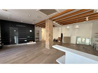 Maison  Casa de alonso. Quieres vivir en el centro de oliva a 10 mints de la playa ?