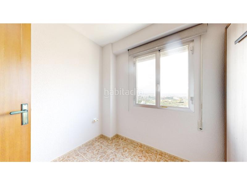 Foto 341b010b-c126-45ea-9c64-dc75e63cddff. Flat in Mareny de Barraquetes Sueca