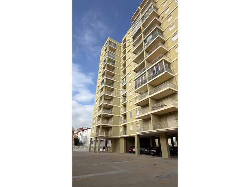 Foto c6bf6ab3-795a-4fdc-ba77-41fc87ccf300. Flat in Mareny de Barraquetes Sueca