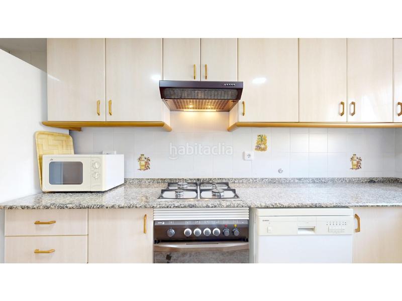 Foto fe54ad73-3e25-4e18-a1d9-012443a84bc1. Flat in Mareny de Barraquetes Sueca