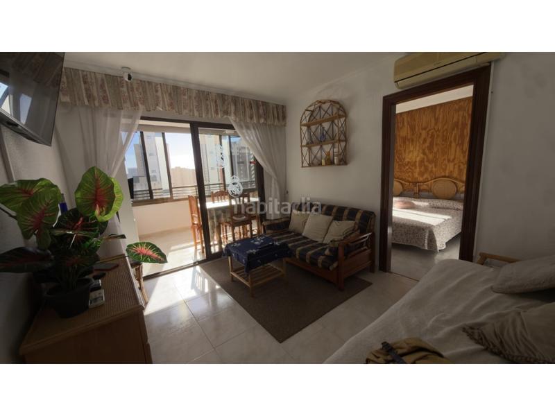 Foto 10516de1-82cc-475b-b454-e8bf33052af0. Apartament amb aparcament piscina a Levante Alto Benidorm