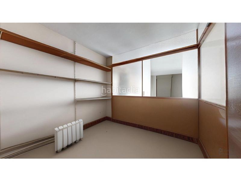 Foto e6ef3f6a-8e86-408c-bd4d-03c700746b24. Local commercial dans Centre-Zona Alta Alcoi