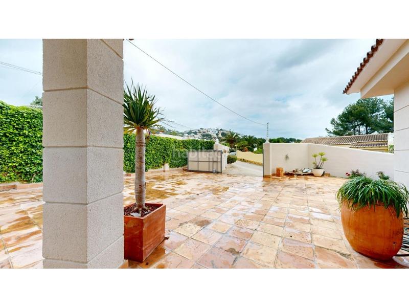 Foto 3e6a3189-62b7-46b1-86f5-9bcc19b48f23. Chalet con riscaldamento parcheggio piscina in El Portet-Pla del Mar Moraira