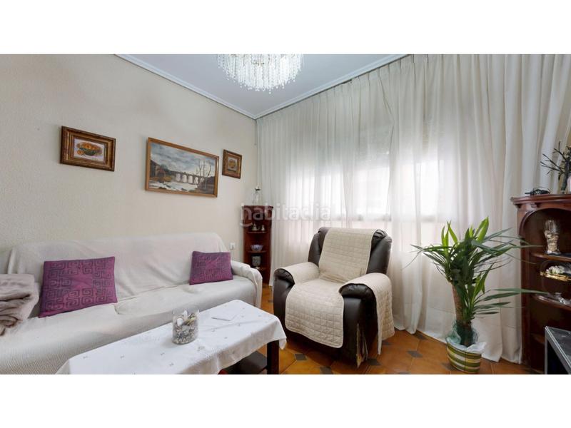 Foto 6cb510df-89bc-4b16-9539-c9f93defc2da. Planta baja  en la mejor zona en Sueca Sueca