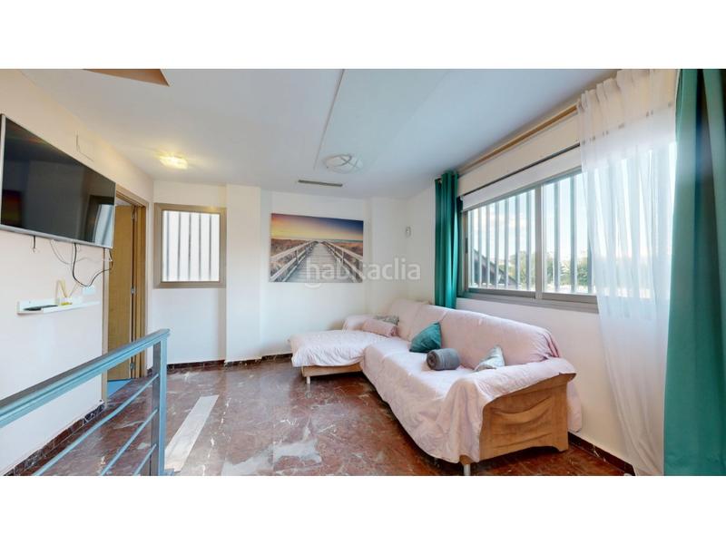 Foto 130e6903-f8dc-4c9d-b22e-a8b50e35b425. Casa adosada chalet pareado playa en Playa de Gandía Gandia