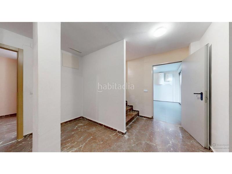 Foto 477e2b61-ad9f-4b90-8bea-4f1dcb09846f. Casa adosada chalet pareado playa en Playa de Gandía Gandia