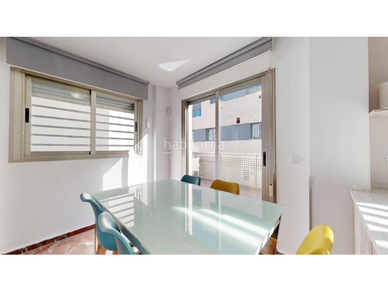 Foto 4e6e7c41-83e9-44c9-94a0-16257e956efd. Casa adosada chalet pareado playa en Playa de Gandía Gandia