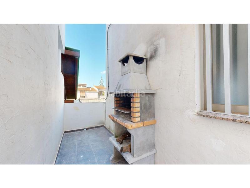 Foto 5395d38b-b295-4ef3-a28f-e9f5fab89543. Casa adosada chalet pareado playa en Playa de Gandía Gandia