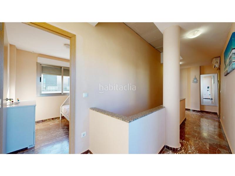 Foto 5bdc55be-0934-4b9d-9b1b-5a849e6b5533. Casa adosada chalet pareado playa en Playa de Gandía Gandia