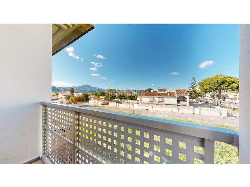 Foto a03a564b-719f-4ae9-8151-0957d9aa17be. Casa adosada chalet pareado playa en Playa de Gandía Gandia