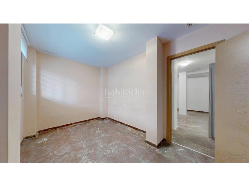 Foto bf8fe8eb-422a-4dbd-b120-700246573a83. Casa adosada chalet pareado playa en Playa de Gandía Gandia