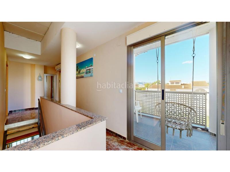 Foto bfdcb86a-a708-47c6-828d-d1d5c9484902. Casa adosada chalet pareado playa en Playa de Gandía Gandia