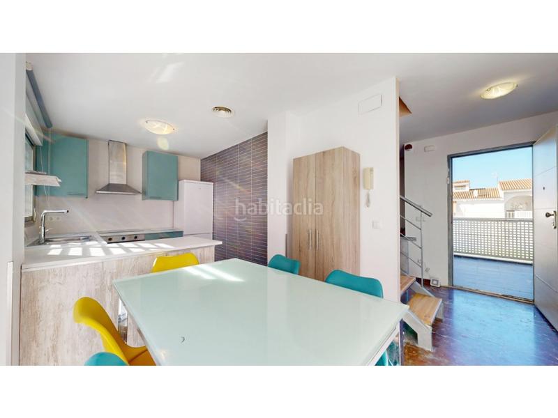 Foto d0ac67fc-0088-4371-be0b-44723d1913c4. Casa adosada chalet pareado playa en Playa de Gandía Gandia