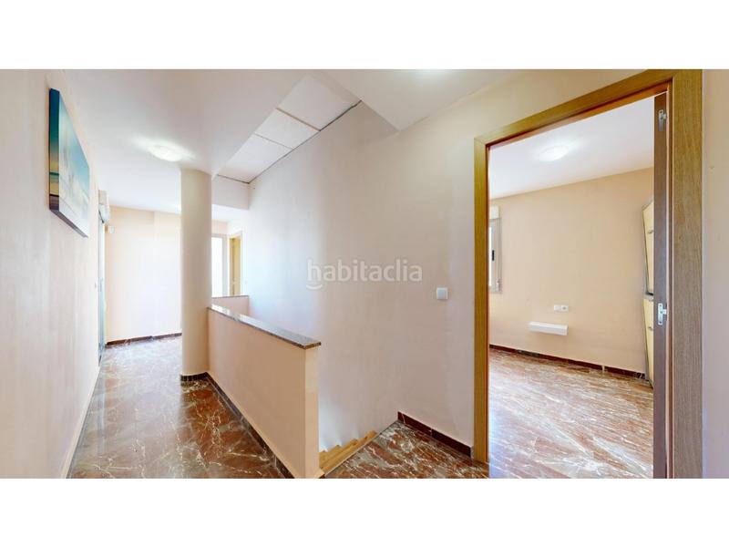 Foto f6490a41-d326-4141-bc17-5c5d4b0ef9aa. Casa adosada chalet pareado playa en Playa de Gandía Gandia