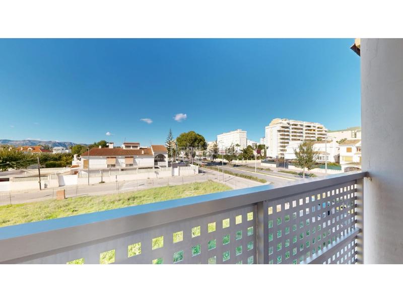 Foto fa5cabec-dd50-413a-9061-42b8ba6a40cd. Casa adosada chalet pareado playa en Playa de Gandía Gandia