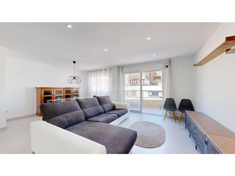 Foto 0da00336-713f-4e94-a469-a03175197a0a. Flat with heating parking in Germaníes - Juzgados Gandia