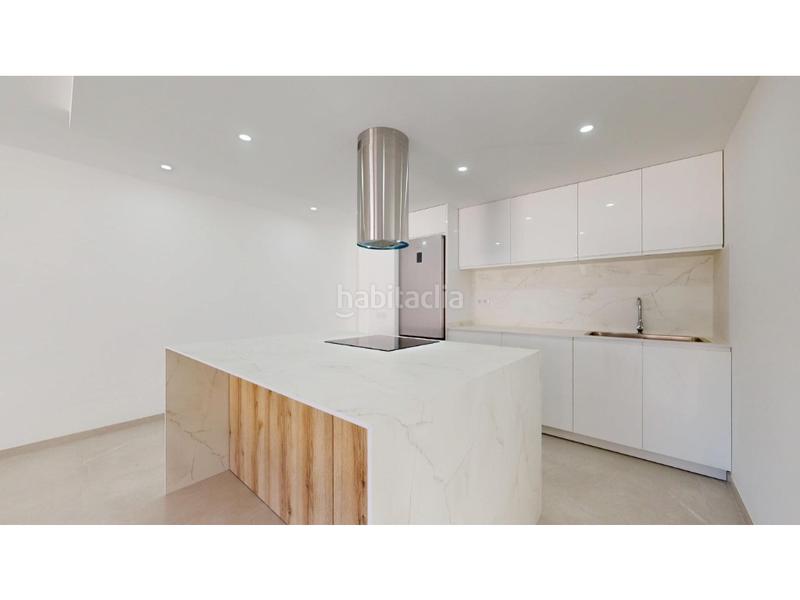 Foto 459e49c3-944d-48bc-9637-cb5b1516cc5e. Flat with heating parking in Germaníes - Juzgados Gandia