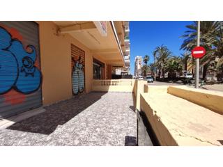 Planta baixa  Marina, de la. Planta baja junto a la playa