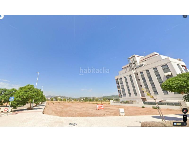 Foto eb0d2e2b-9850-42ae-a3c9-896025a1e76b. Terreny residencial a Zona Estación Sagunt