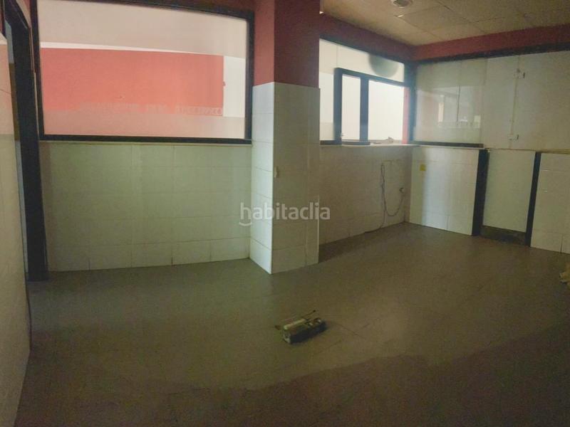 Foto 70535895-a87a-47dc-b5ca-ccf48e5cd640. Local comercial a Zona la Ermita Torrent