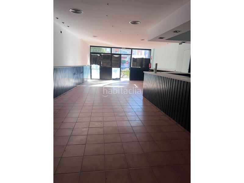 Foto e5219e9d-a079-41ee-ab40-476e1ec774e5. Local comercial a Zona la Ermita Torrent