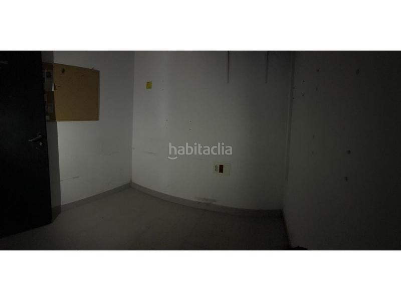 Foto ece77191-aa9c-4f33-bb82-2a3e73a84144. Local comercial a Zona la Ermita Torrent