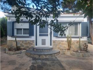 Affitto Chalet in Alfara de Algimia. Chalet alquiler 2200 con opcion a compra con varias casas en alf