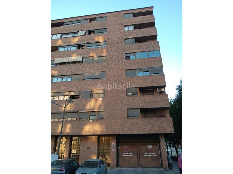 Foto 1f3e1c44-1c57-42d3-bdd2-f39fcef23915. Posto auto in Barrio de Campanar Valencia