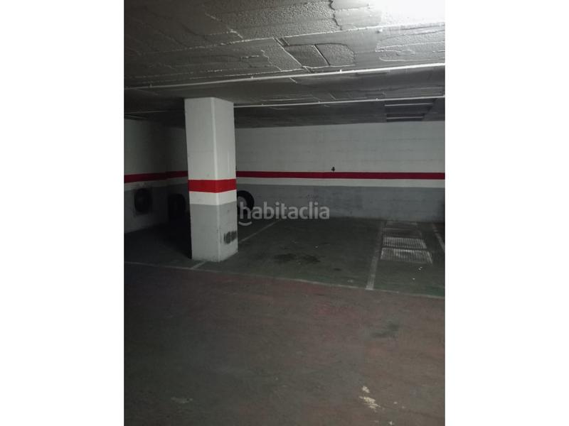 Foto d7113087-d552-431f-8f49-e8e07cb644ce. Posto auto in Barrio de Campanar Valencia