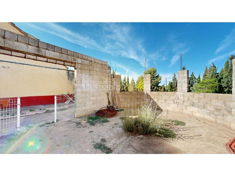 Foto 11740edf-8600-4f31-91d1-85bcfa9bc3c2. Chalet  en venta liria en Urbanizaciones Llíria