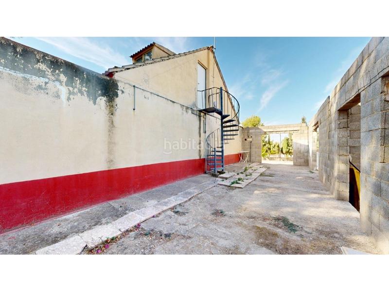 Foto 35612c6c-ba6c-47f3-a434-88491e5d4f2e. Chalet  en venta liria en Urbanizaciones Llíria